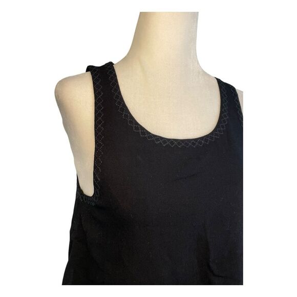 Tigerlily Revolve Embroidered Trim Cropped Tank Top Black Flowy Tiered Sleeveles - Picture 2 of 9